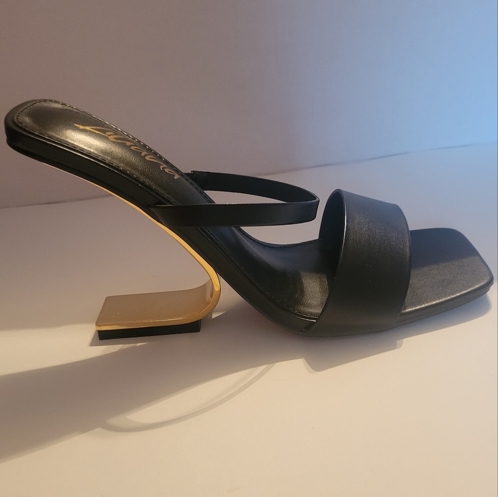 Women heels
